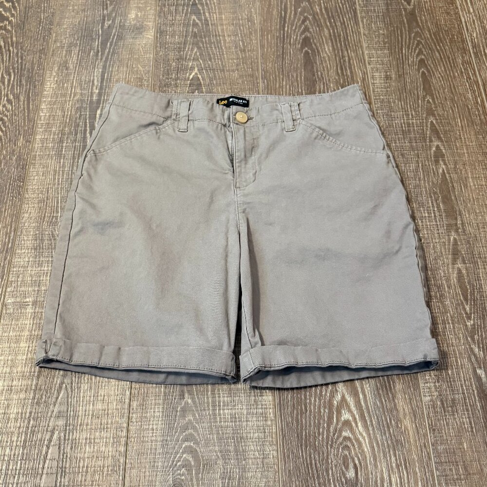Lee Regular Fit Mid Rise Shorts – Size 12 - Picture 2 of 10